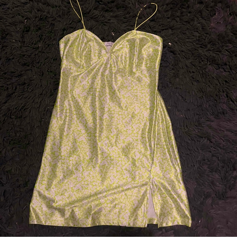 LG Bright green white flower print spaghetti strap dress